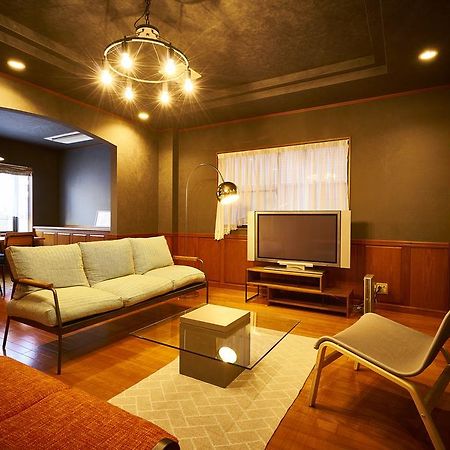 Guesthouse Nijo Fukuro-Tei Киото Экстерьер фото