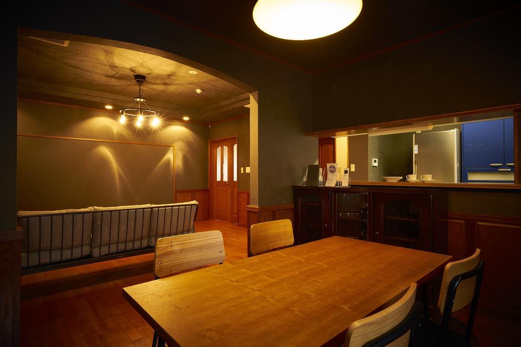 Guesthouse Nijo Fukuro-Tei Киото Экстерьер фото