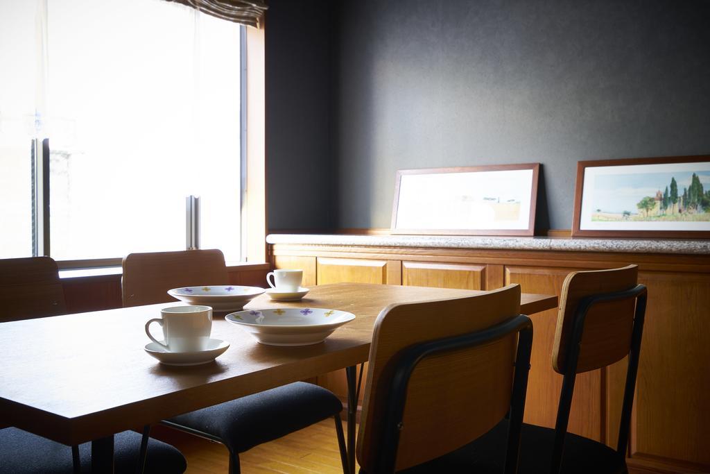 Guesthouse Nijo Fukuro-Tei Киото Экстерьер фото