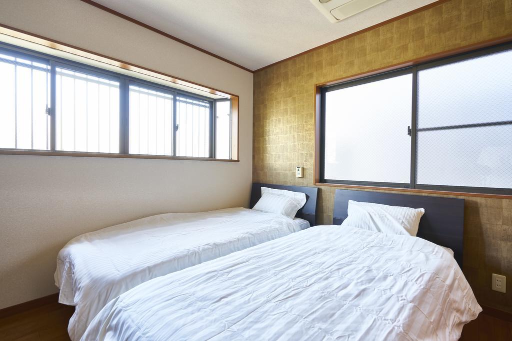 Guesthouse Nijo Fukuro-Tei Киото Экстерьер фото