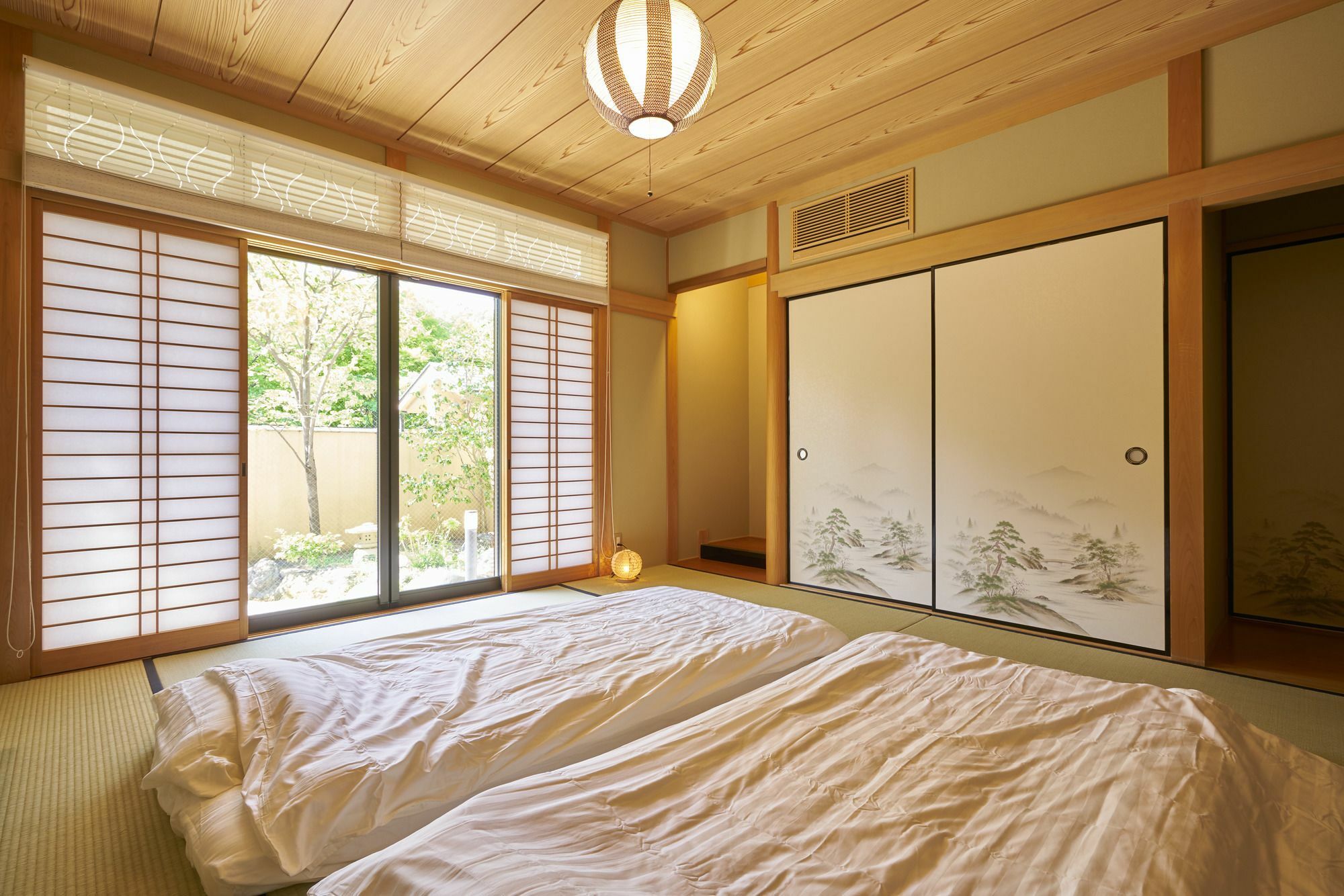 Guesthouse Nijo Fukuro-Tei Киото Экстерьер фото
